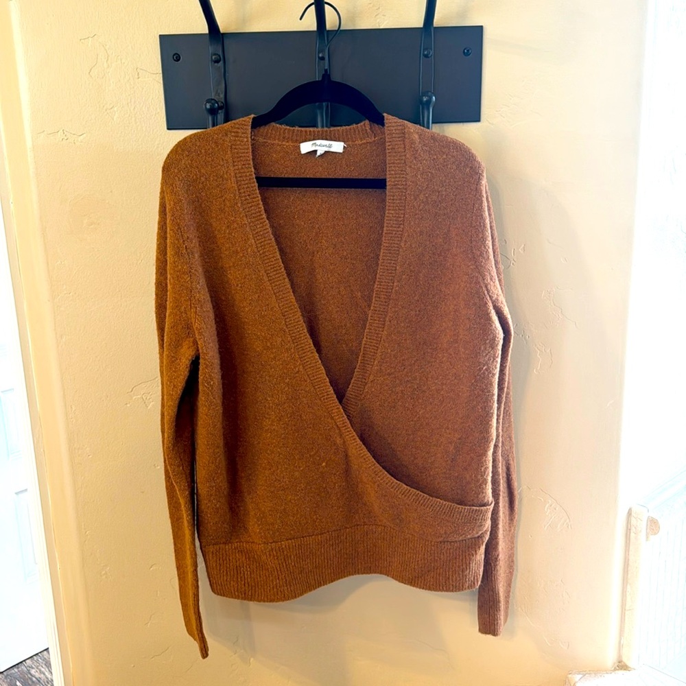 Women’s Sweater